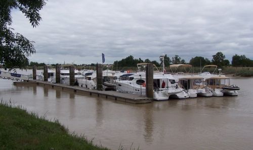 Rassemblement propri?taires Tawlers catamarans 1